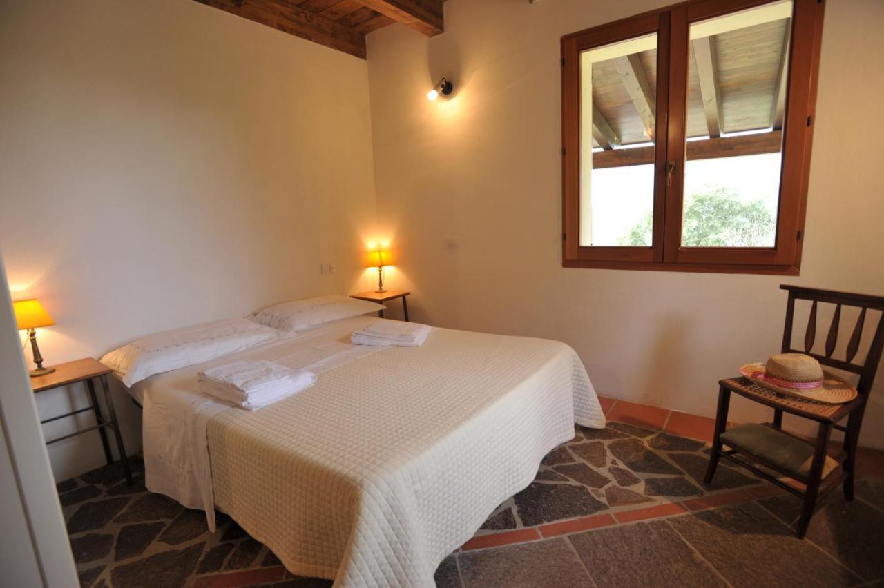 Lierus B&B Gonnosfanàdiga Dış mekan fotoğraf